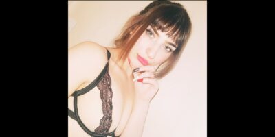 Photo of Ivy Rose, creator on OnlyFans with exclusive content