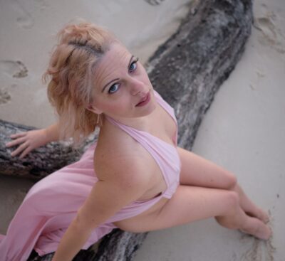 Photo of Evee Paige, creator on OnlyFans with exclusive content