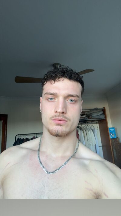 Photo of 𝙉 𝙊 𝘼 𝙃 🇦🇺, creator on OnlyFans with exclusive content