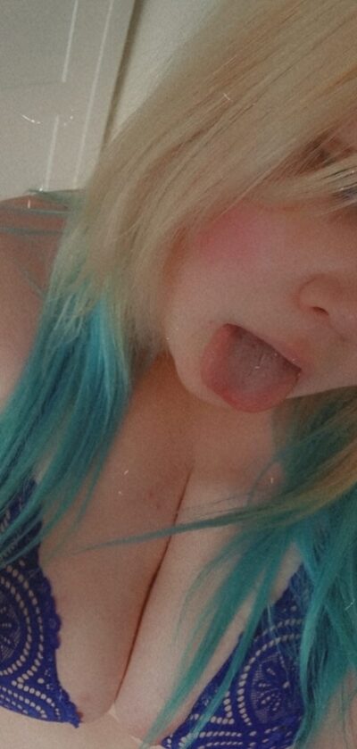 Photo of Nikki, creator on OnlyFans with exclusive content