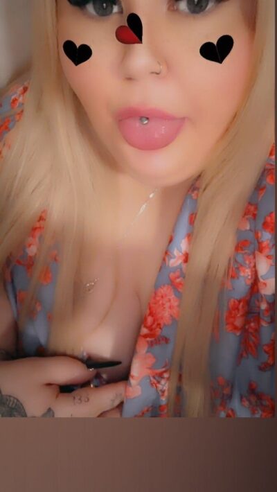 Nikki (BBW) 🩷