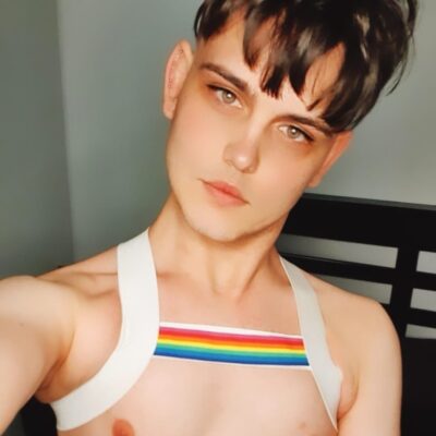 Photo of Aryn Mitchels, creator on OnlyFans with exclusive content