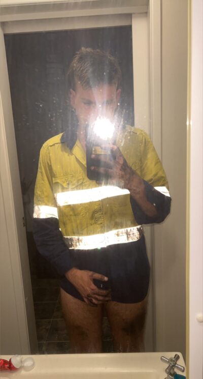 Photo of TEENTRADIE02, creator on OnlyFans with exclusive content