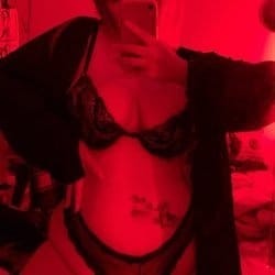 Photo of REDROOM, creator on OnlyFans with exclusive content